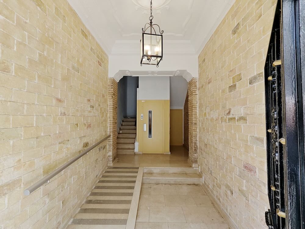 Property 2498 - Image 22